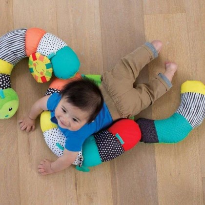 Μαξιλάρι Δραστηριοτήτων Prop-A-Pillar Tummy Time & Seated Support Infantino